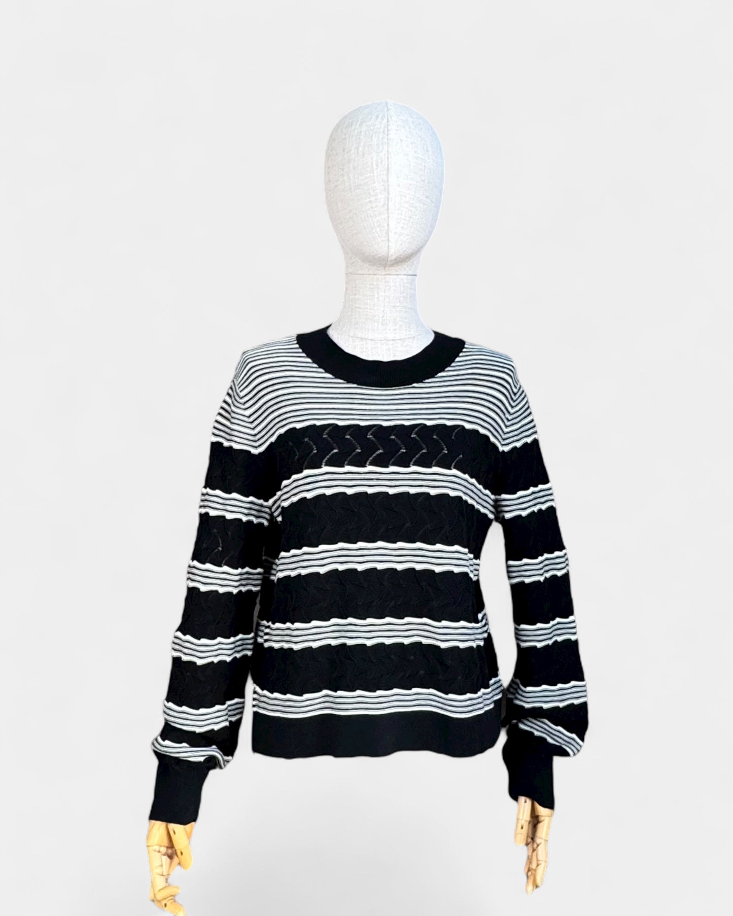 Pull rayé noir et blanc Club Monaco , S