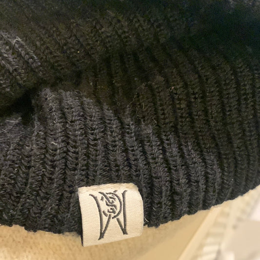 Mercantile wool tuque