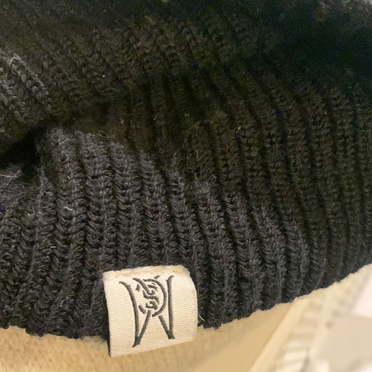 Mercantile wool tuque