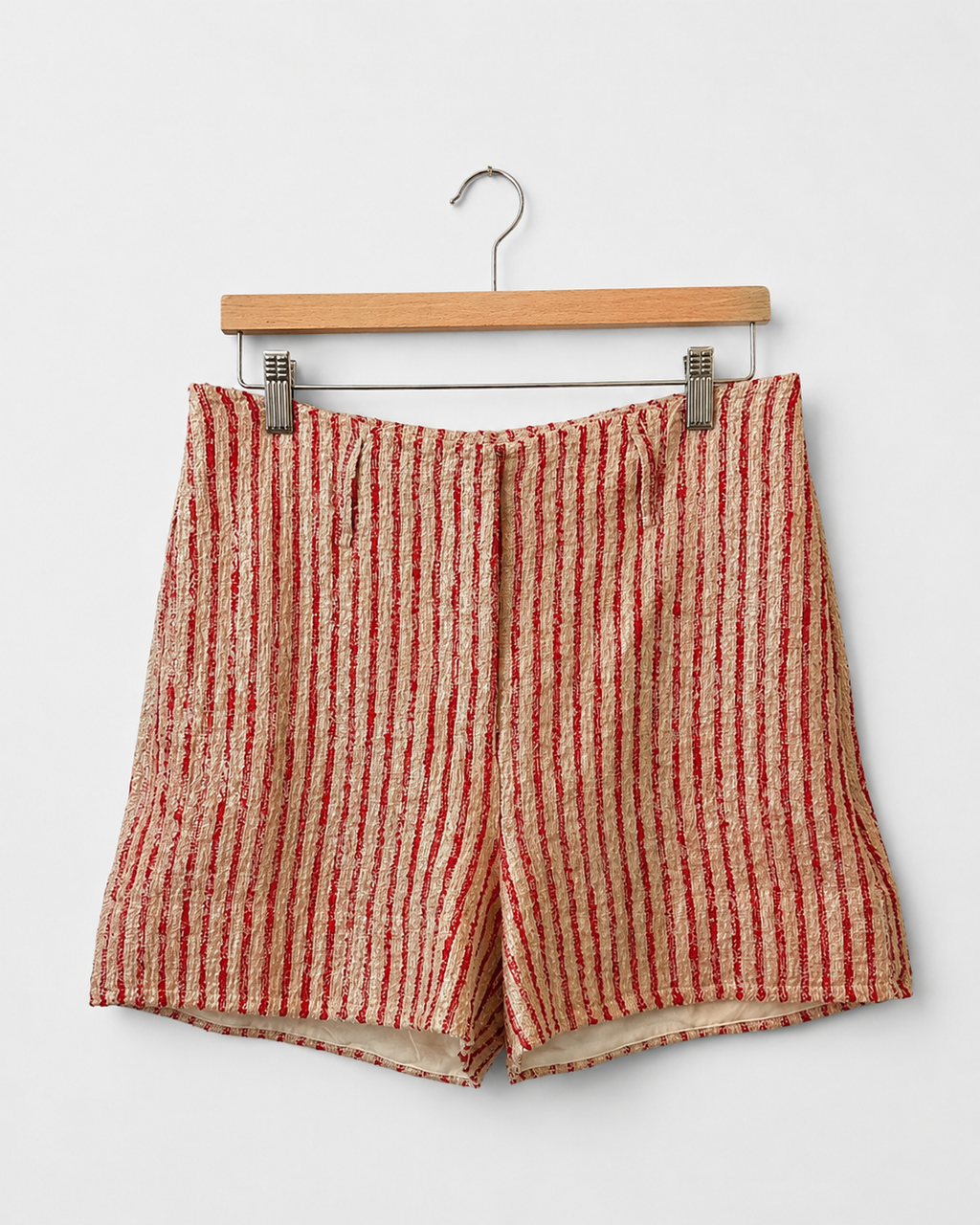 Red striped beige shorts Liviana conti