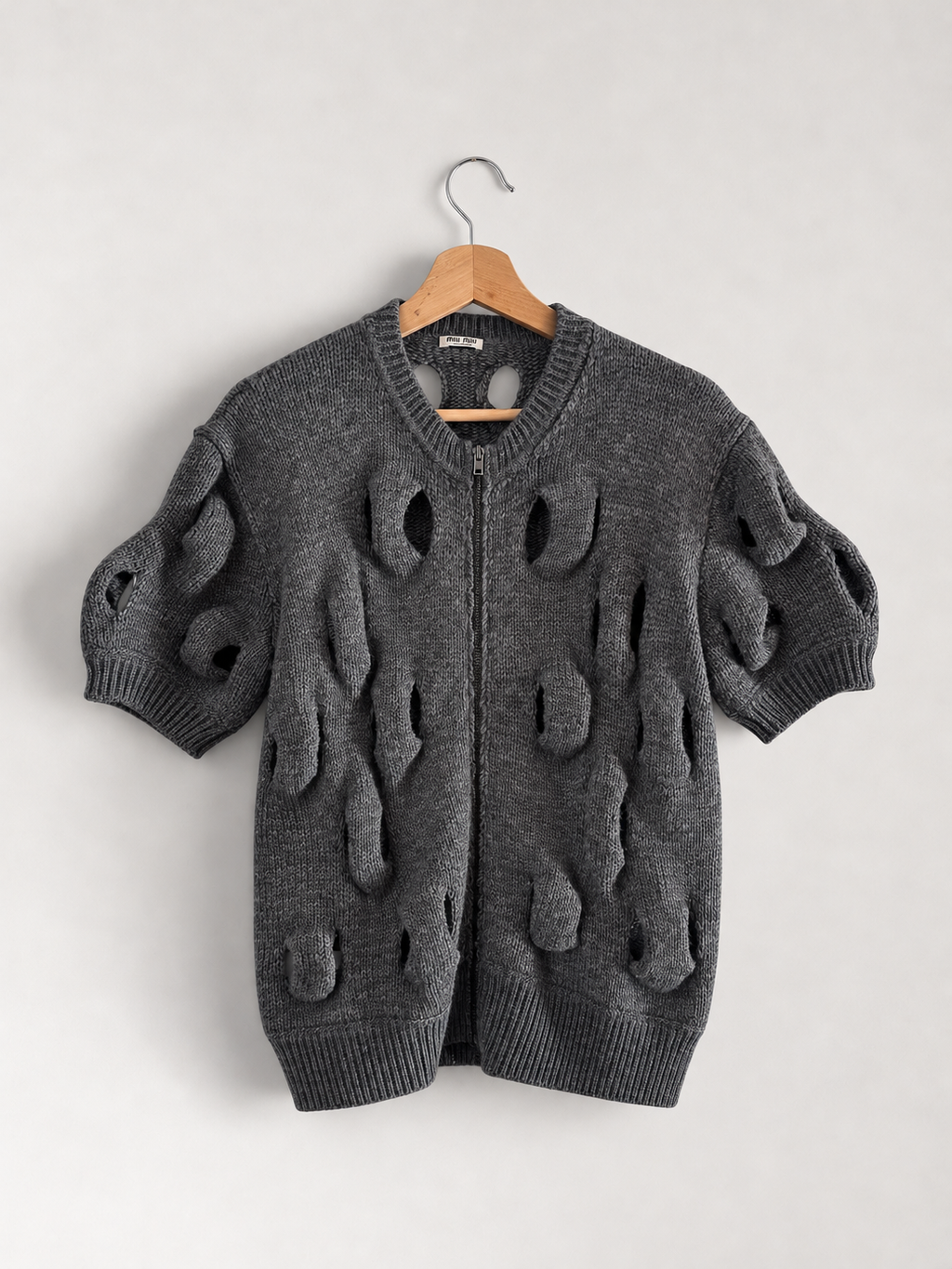 Cardigan gris en maille ajourée, Miu miu