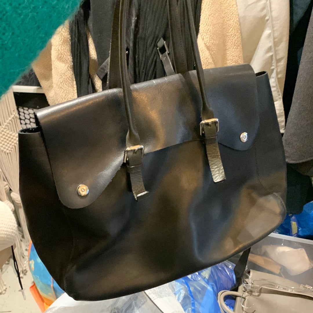 Large black leather tote bag m0851