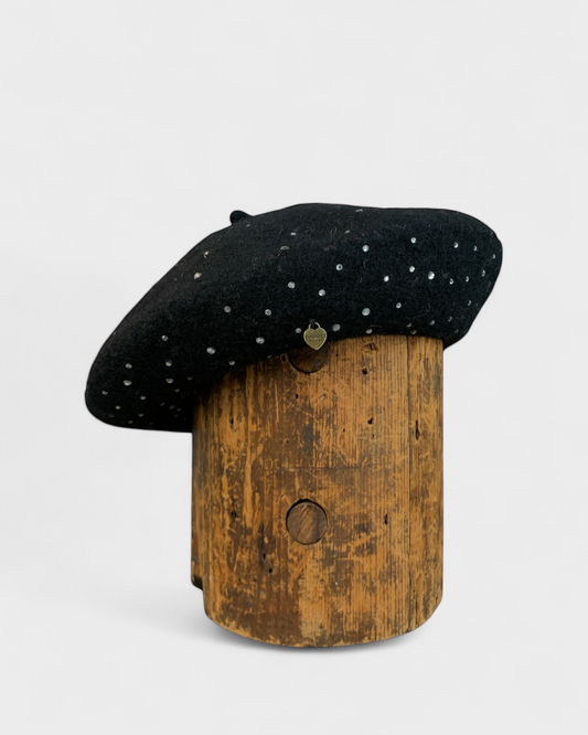 Black diamond beret, Twinset